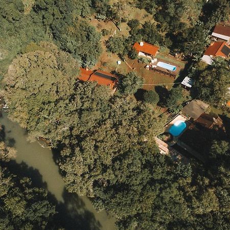 Вилла Vila Mitay Карлус-Барбоза Экстерьер фото